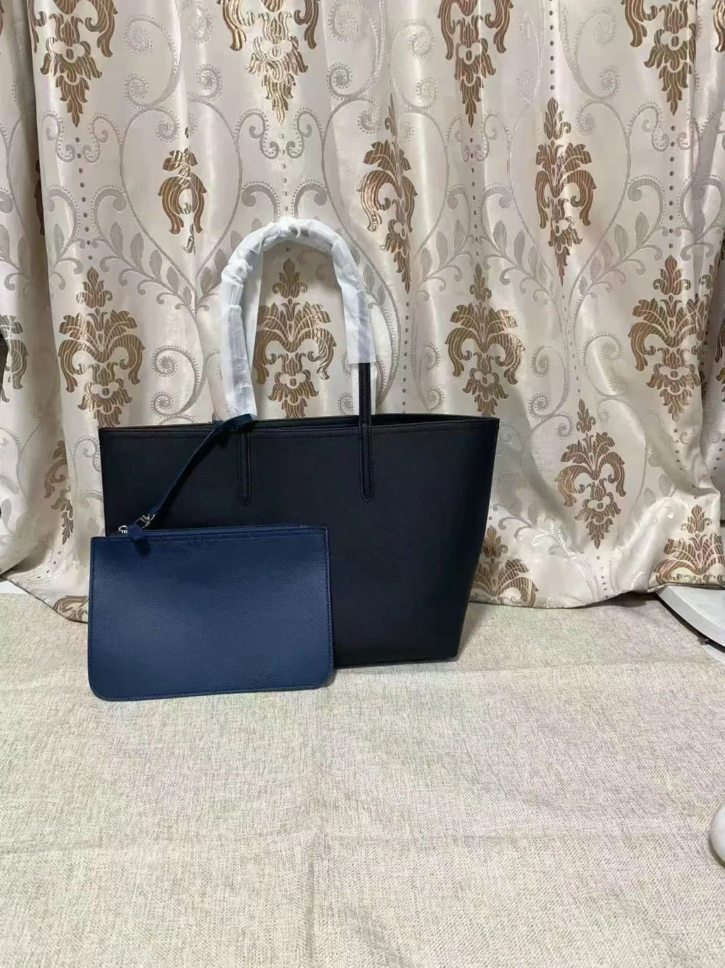 French Crocodile Double Fabric Tote Bag Large Capacity Ladies Shoulder Bag Fashionable Solid Color Commuter Handbag