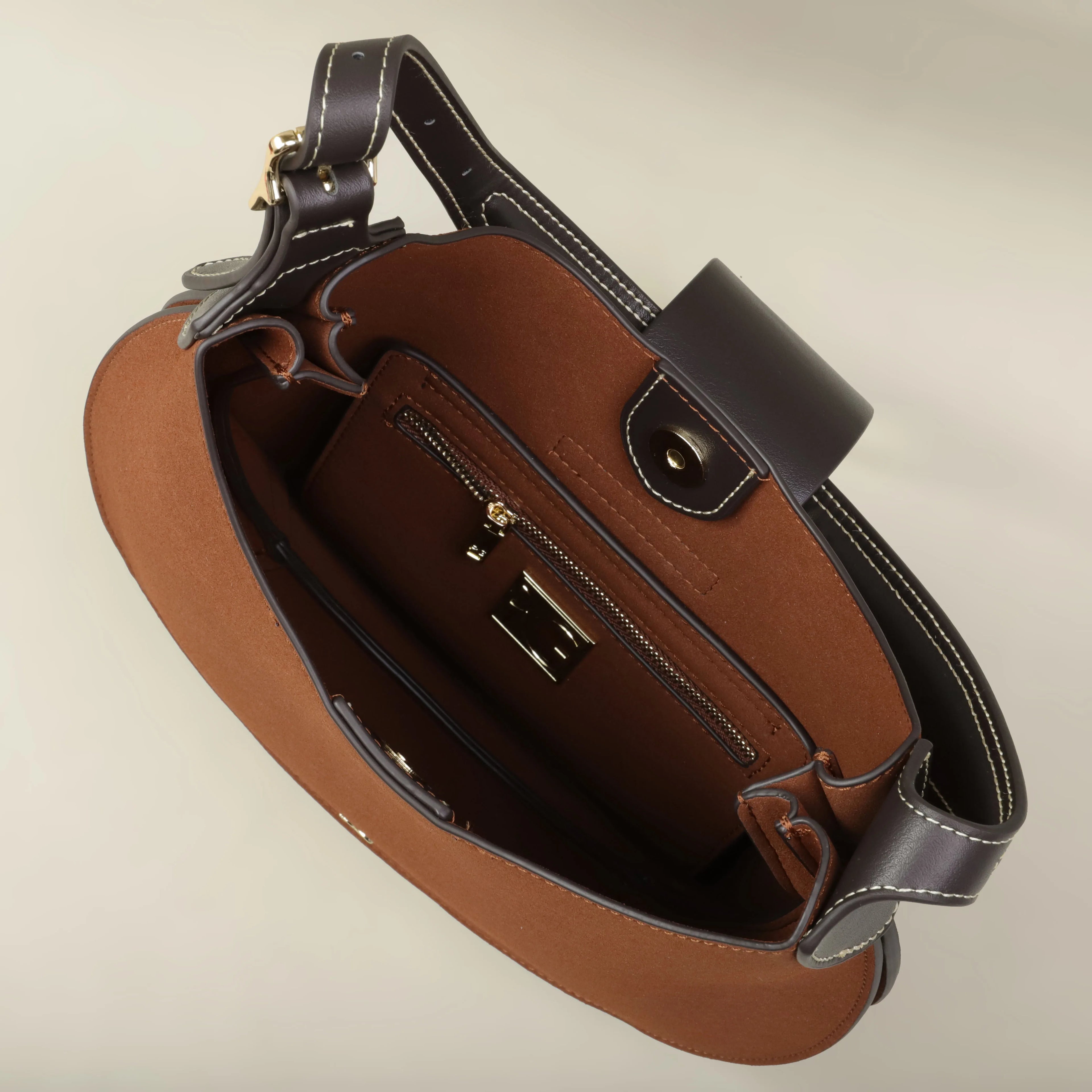 PG 2026 Fashion Design Under-leg Bag Classic Design High-end minimalist elegant women's dumpling shape handbag